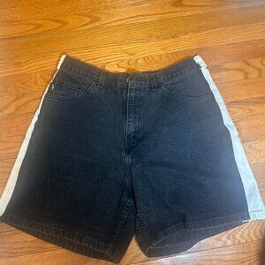 Vintage Levi SilverTab black and white jean two-toned shorts Size 8